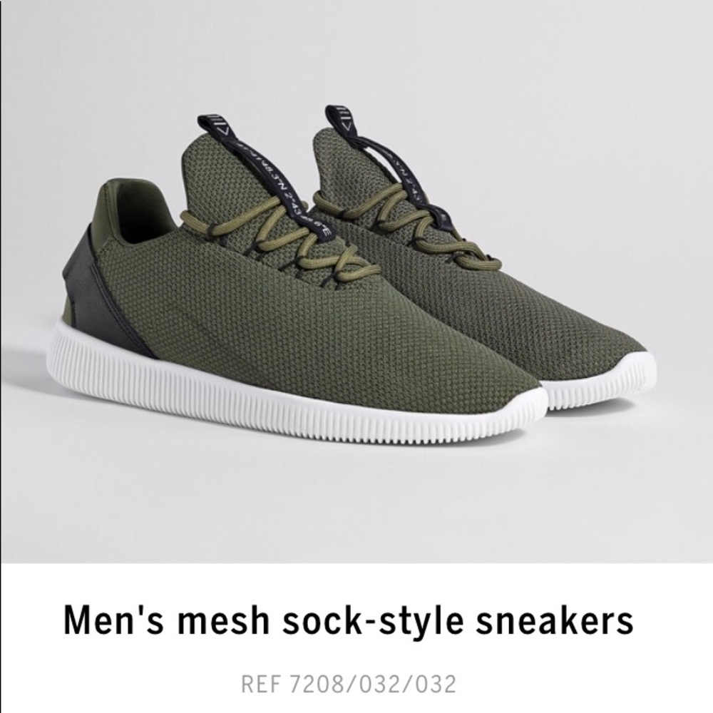 Men Mesh Sneakers